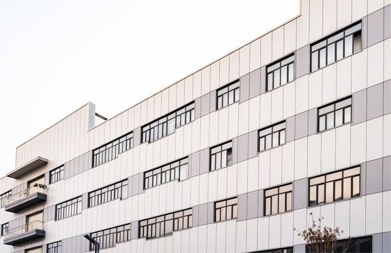 سیستم داکت تهویه صنعتی کارخانه شیمیایی، ساختار فولادی مقاوم در برابر خوردگی